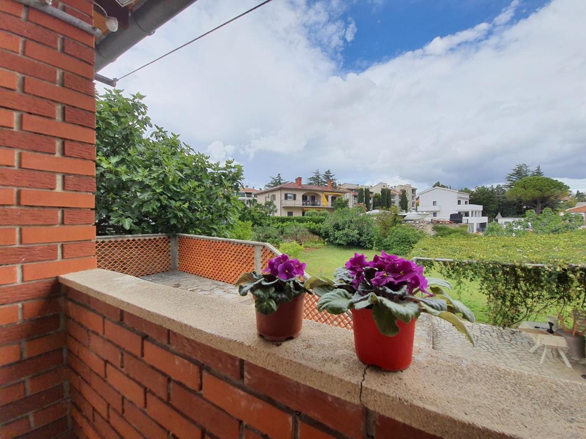 Apartments Vesna Avsec - Krk Town Exterior foto